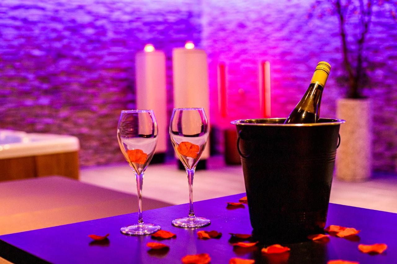 Prive Spa L'Amour Nuenen Dış mekan fotoğraf