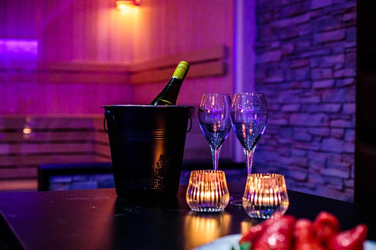 Prive Spa L'Amour Nuenen Dış mekan fotoğraf