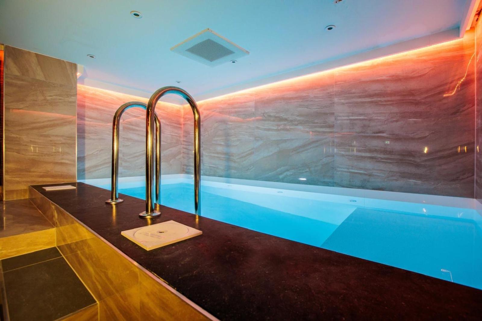 Prive Spa L'Amour Nuenen Dış mekan fotoğraf