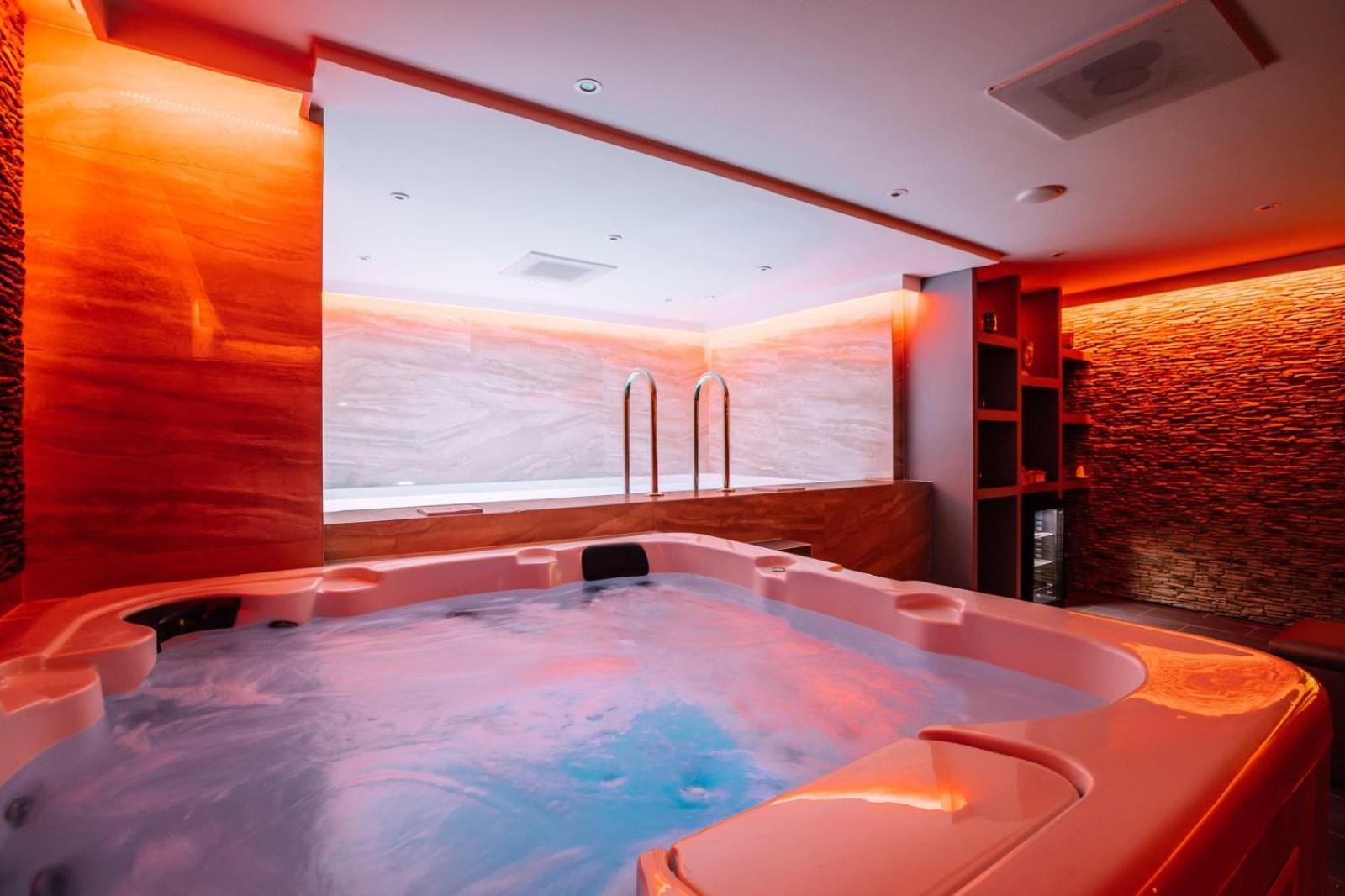 Prive Spa L'Amour Nuenen Dış mekan fotoğraf