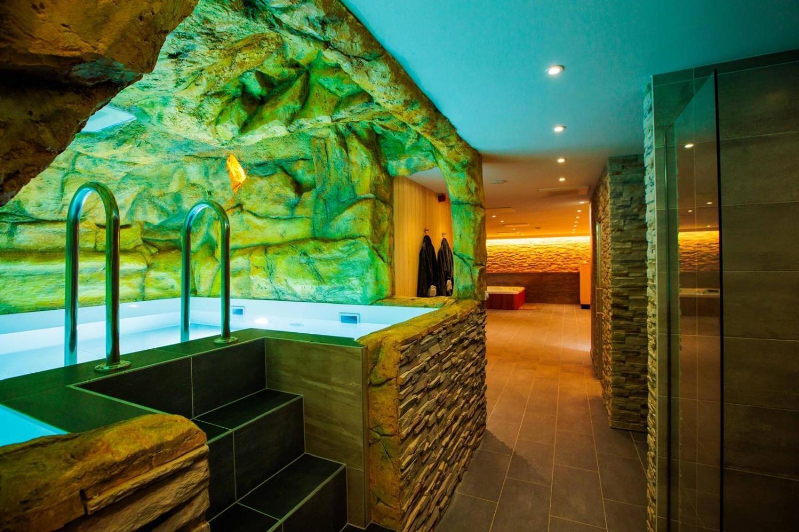 Prive Spa L'Amour Nuenen Dış mekan fotoğraf